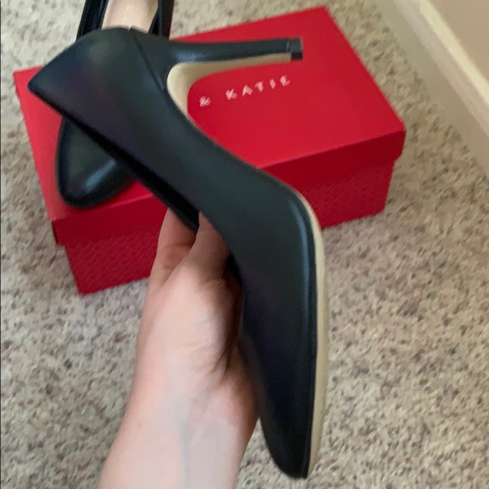 Genuine leather heels - Picture 4 of 7
